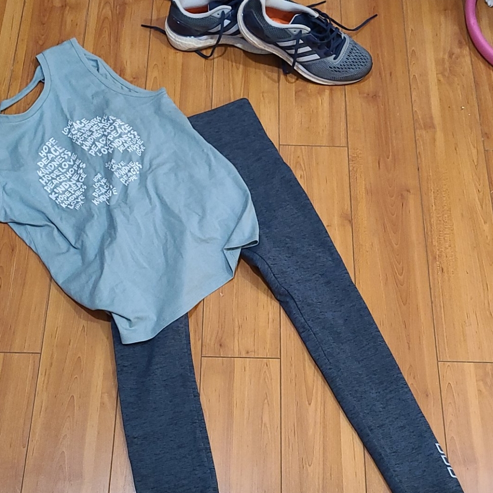 Lorna jane legging size small
